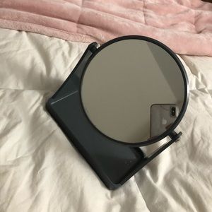💜 Make up mirror with bin